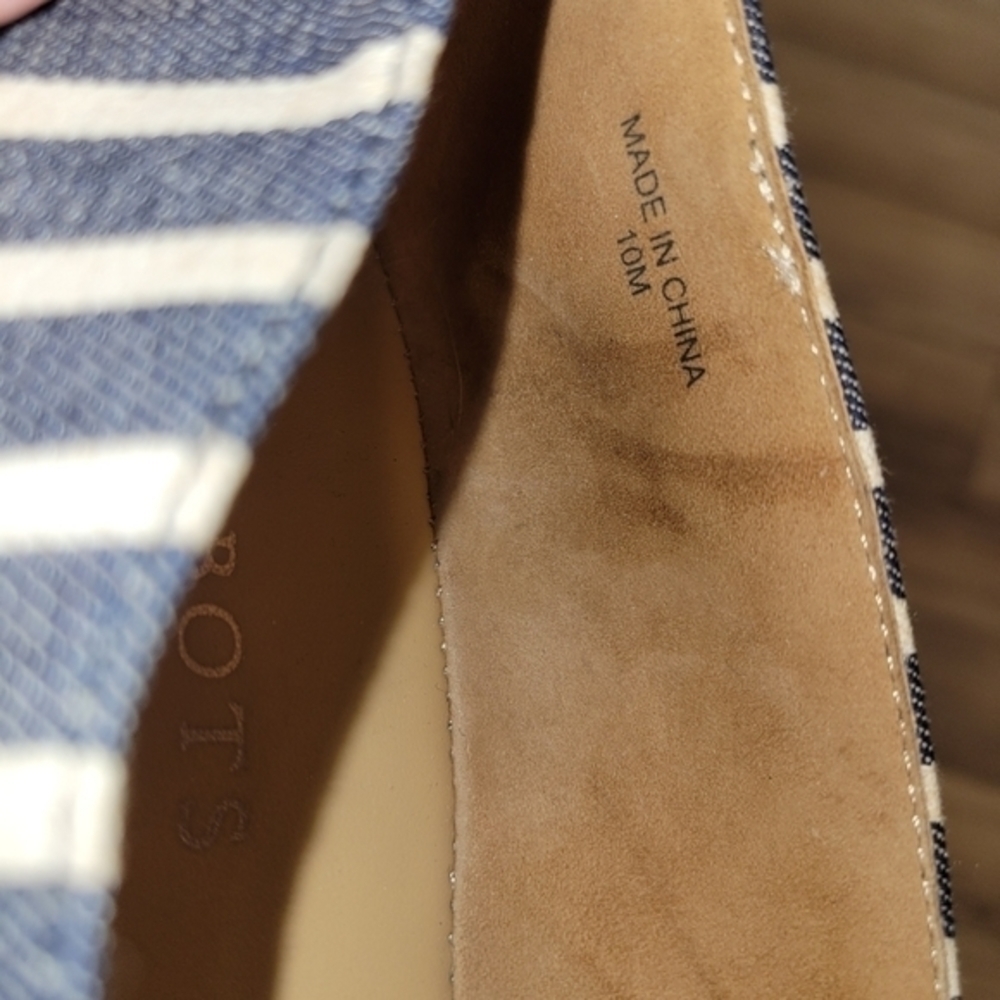 NWOT TALBOTS STRIPED  POINTED TOE FLATS - Picture 7 of 8